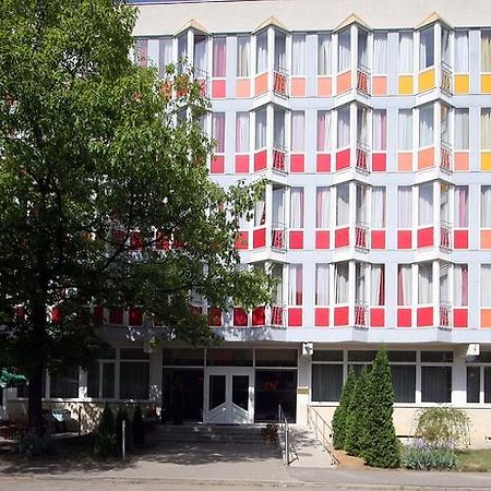 In Hotel Hajdúszoboszló 外观 照片