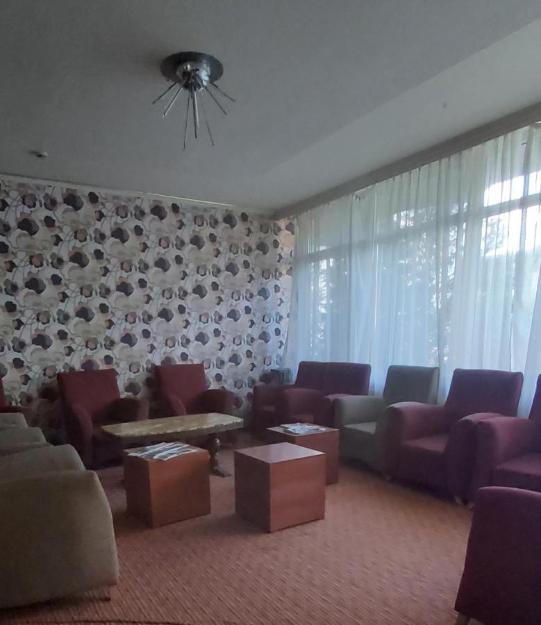 In Hotel Hajdúszoboszló 外观 照片